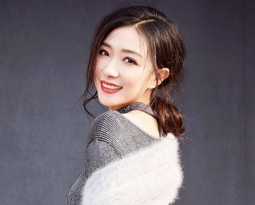 蓉姐爆料娱乐圈视频大全,娱乐圈幕后真相大曝光! 第3张 蓉姐爆料娱乐圈视频大全,娱乐圈幕后真相大曝光! 第3张